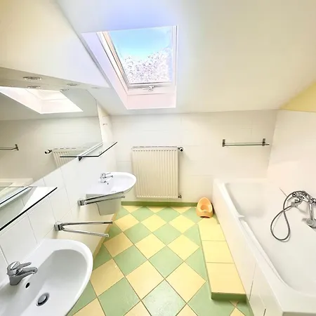 Asetech Janny Appartement